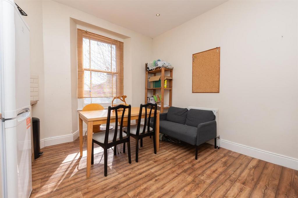 94-Cotham-Brow-BS6-6 AP-17.jpg