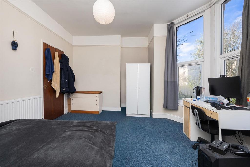94-Cotham-Brow-BS6-6 AP-3.jpg