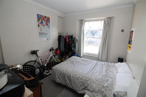 4 bedroom flat to rent, Arlington Villas, Clifton, BS8