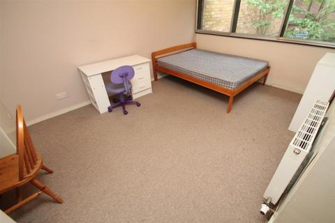 undefined, High Kingsdown, Bristol, BS2