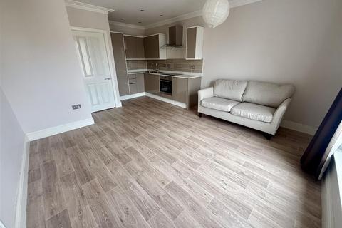 2 bedroom flat to rent, West Park, Bristol, BS8