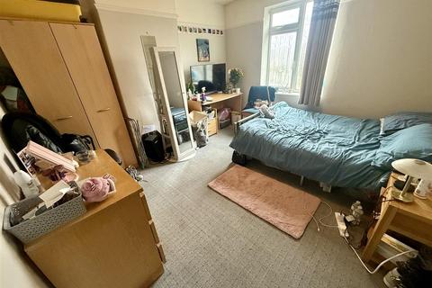 undefined, Sixth Avenue, Bristol, BS7