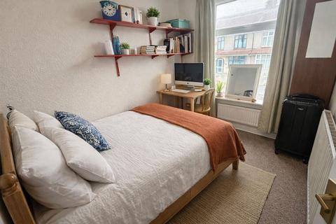 undefined, Sixth Avenue, Bristol, BS7