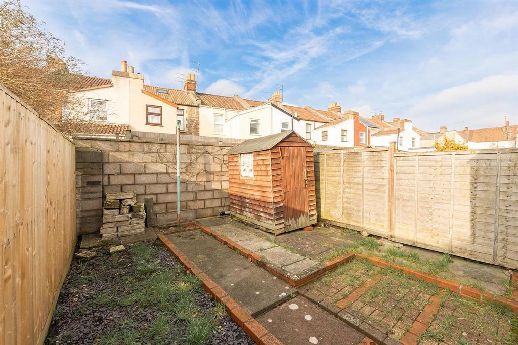 11-Lewington-Road-BS16-4 AB-19.jpg