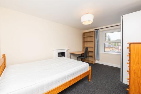 5 bedroom flat to rent, Queens Road, Clifton, BS8