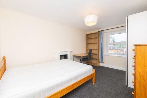 5 bedroom flat to rent, Queens Road, Clifton, BS8