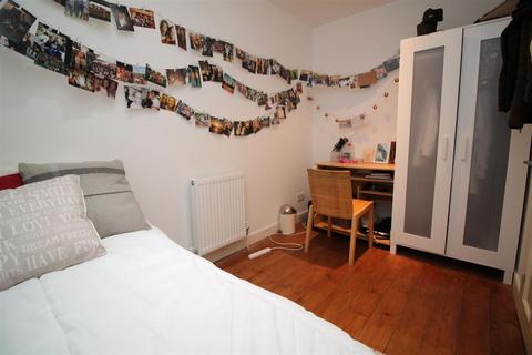 undefined, Braggs Lane, St. Judes Braggs Lane, BS2