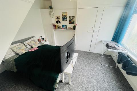 4 bedroom house to rent, Forest Road, Fishponds, BS16