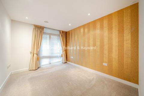 2 bedroom flat to rent, Lymington Road, London, NW6