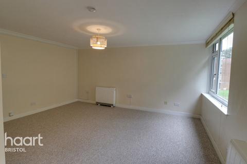 3 bedroom apartment to rent, Westacre Close, BRISTOL