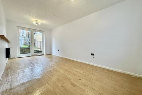 undefined, Holcroft Road, Southampton SO19