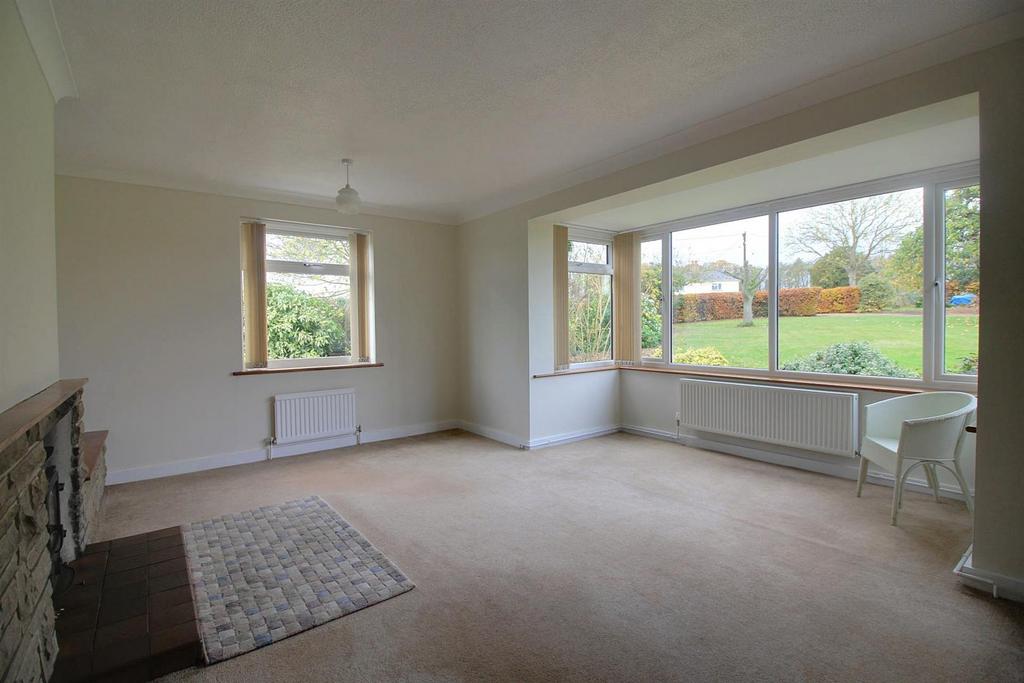 AD0530 Living Room .jpg