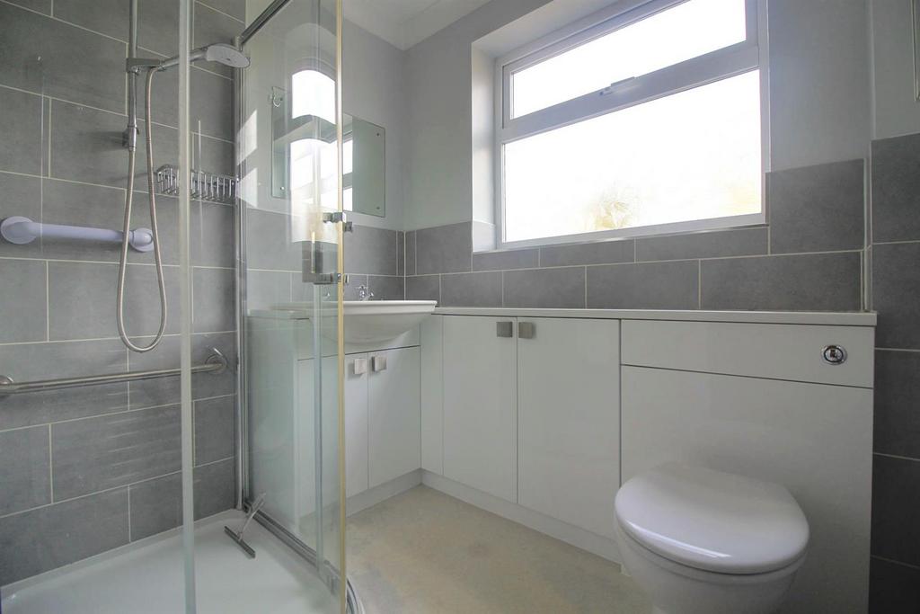AD0530 Shower Room.jpg