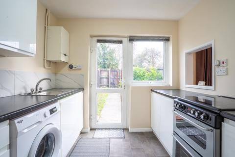 3 bedroom end of terrace house for sale, Orchard Road, Northfleet, Gravesend, Kent, DA11 8HU