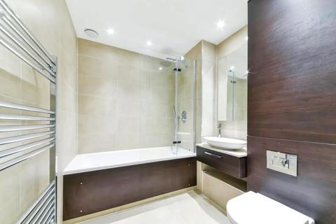 1 bedroom apartment to rent, City North East Tower, 3 City North Place, Finsbury Park, N4