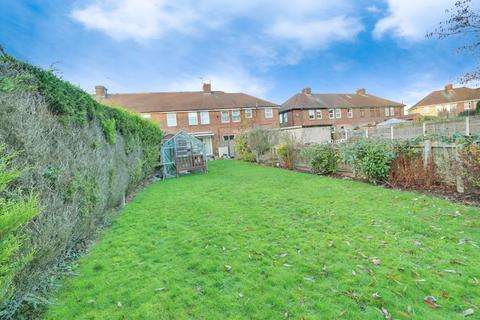 3 bedroom semi-detached house to rent, Fourth Avenue, York, YO31