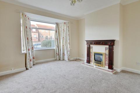 3 bedroom semi-detached house to rent, Fourth Avenue, York, YO31