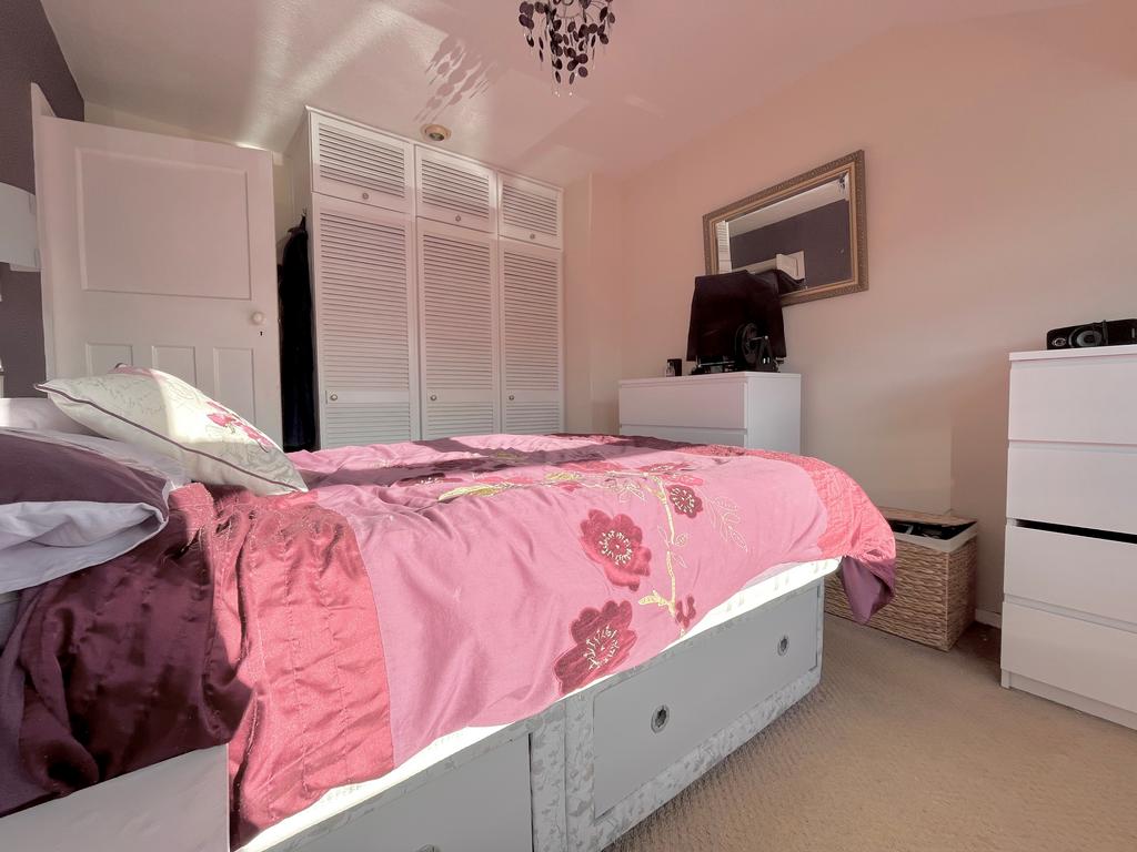 Bed11