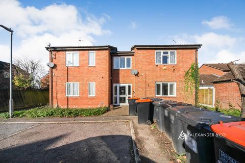 undefined, Fensome Drive, Dunstable LU5