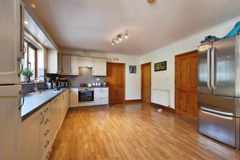 5 bedroom detached house for sale, Carmarthen SA32