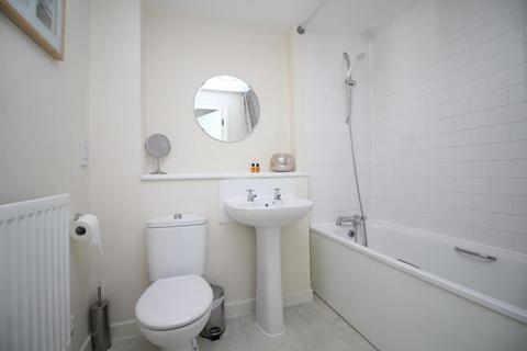 1 bedroom apartment to rent, Brooklyn House, The Hub