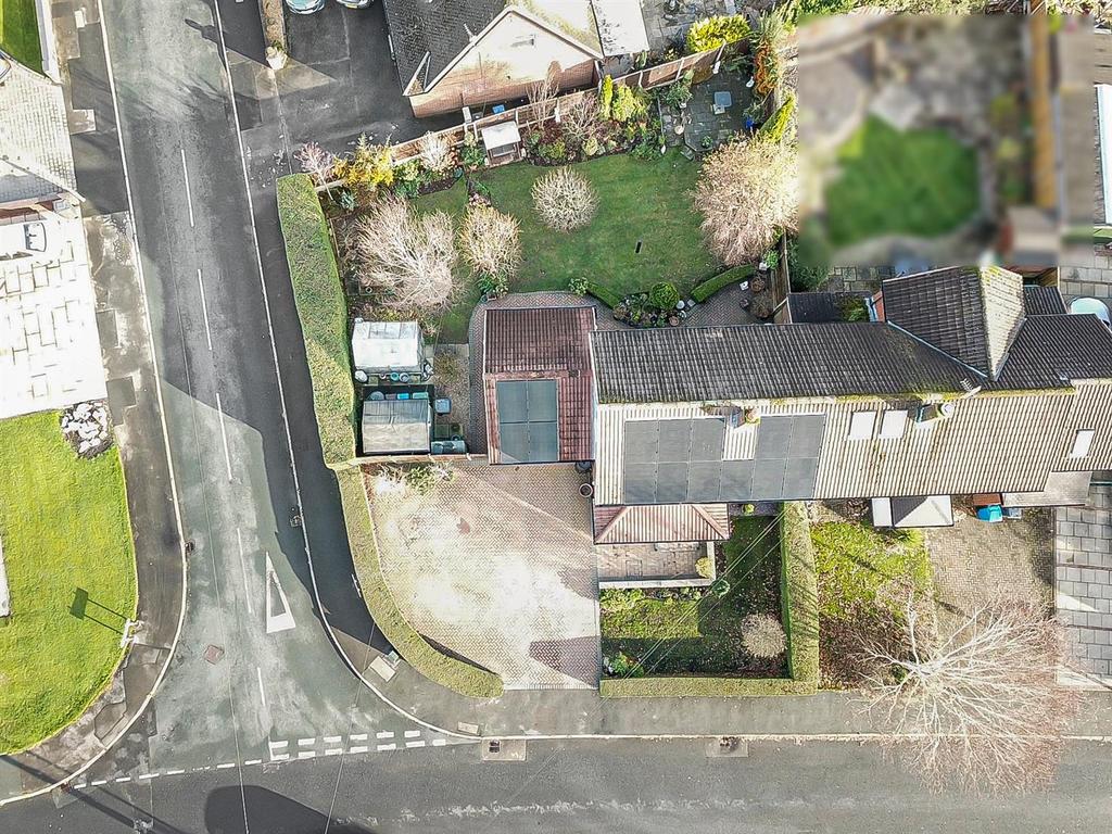 20 Lime Grove Aerial (1).jpg