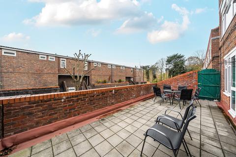 undefined, Murfett Close, London, SW19