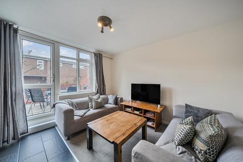 undefined, Murfett Close, London, SW19