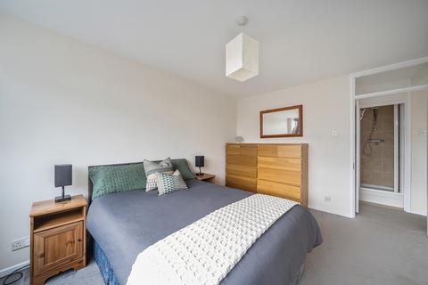 5 bedroom apartment for sale, Murfett Close, London, SW19