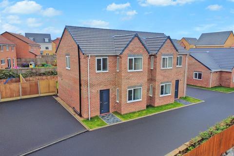 3 bedroom semi-detached house for sale, Scotgrave Farm, Gedling, Nottingham