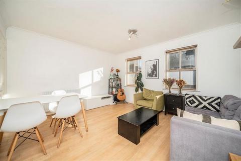 2 bedroom flat to rent, Haberdasher Street, London N1