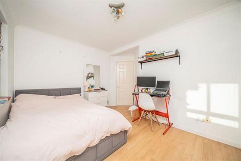2 bedroom flat to rent, Haberdasher Street, London N1