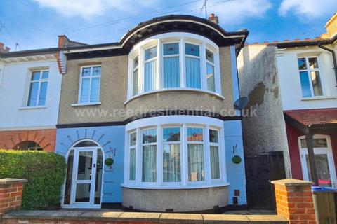 undefined, Glenwood Avenue, Westcliff On Sea