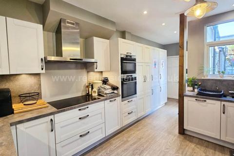 undefined, Glenwood Avenue, Westcliff On Sea