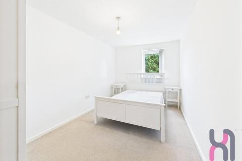 2 bedroom flat to rent, Brindley House,, 1 Elmira Way, Salford, M5