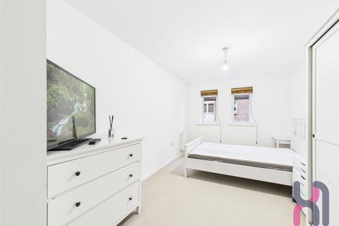 2 bedroom flat to rent, Brindley House,, 1 Elmira Way, Salford, M5