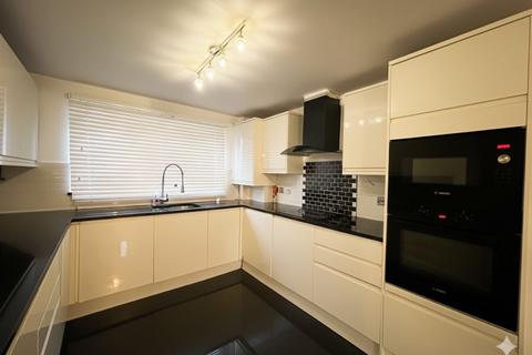 Woodside Grange Road, London, N12