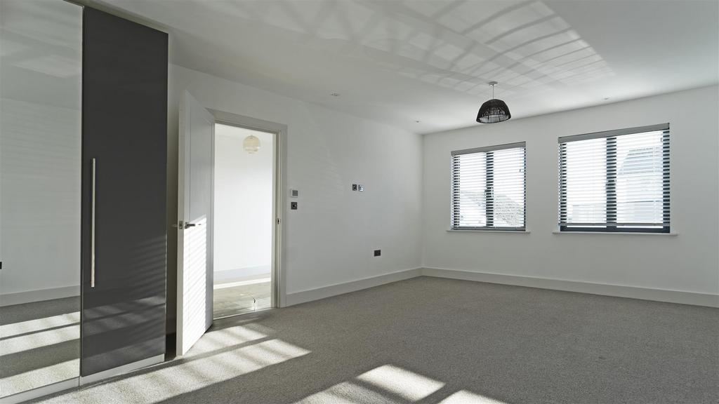 Bedroom 2.jpg