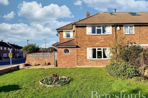 undefined, Mungo Park Road, Rainham, RM13