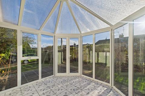 2 bedroom semi-detached bungalow to rent, Mowbray Close, Cullingworth, Bradford