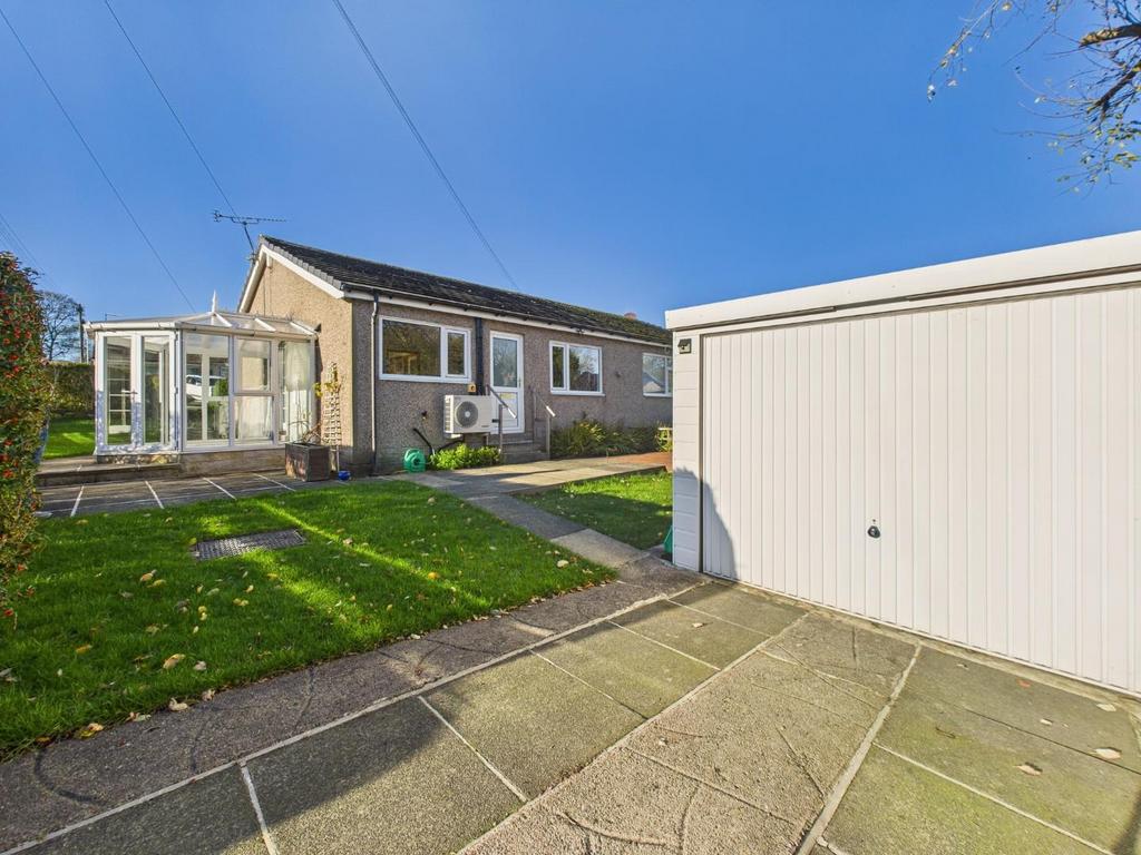Mowbray Close