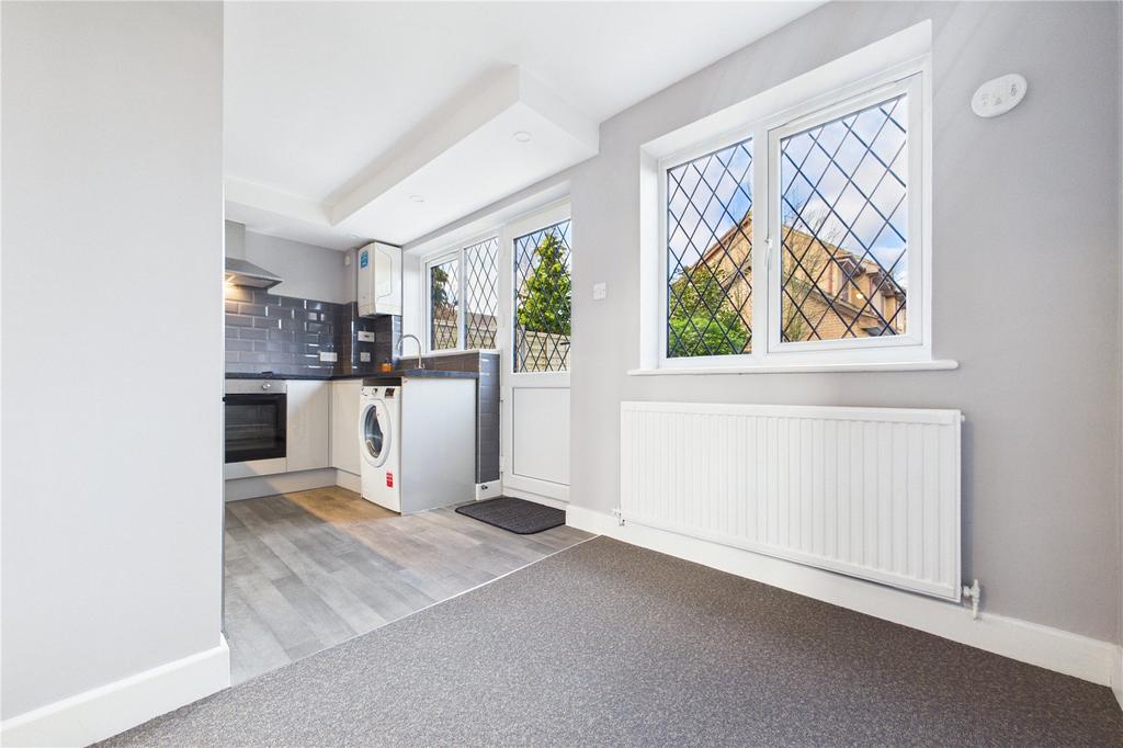 Dining/Kitchen