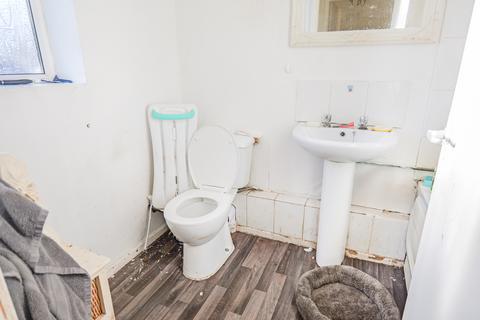 3 bedroom end of terrace house for sale, Branstree Avenue, Liverpool L11