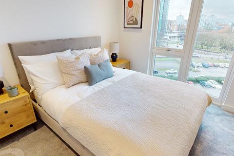 3 bedroom flat to rent, Bloomery Place