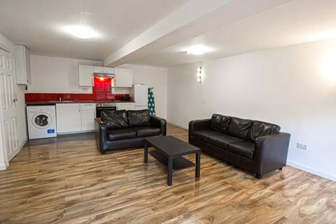undefined, Apt 4, 4 Darnley Road, Darnley Road LS16