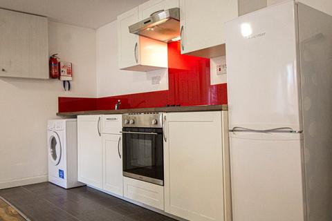 undefined, Apt 4, 4 Darnley Road, Darnley Road LS16