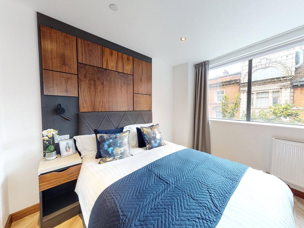 Apartment in Manchester, City Centre - View 5