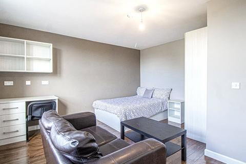 undefined, Apt 4, 215 Belle Vue Road, 215 Belle Vue Road LS3