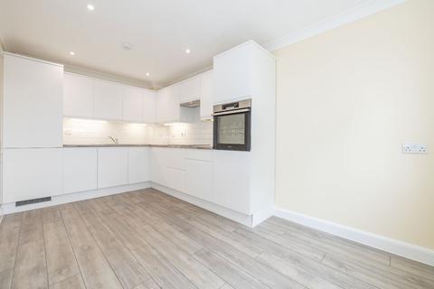 2 bedroom flat for sale, Chapel Road, Hothfield, Ashford, Kent, TN25