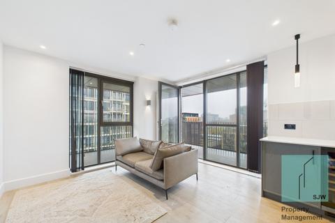 undefined, Windsor Square, London SE18